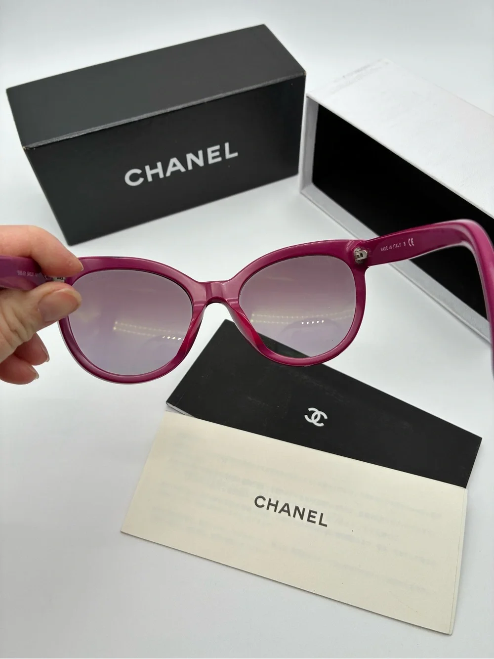 NWB Chanel CC Women's Cat-Eye Sunglasses in Deep Magenta